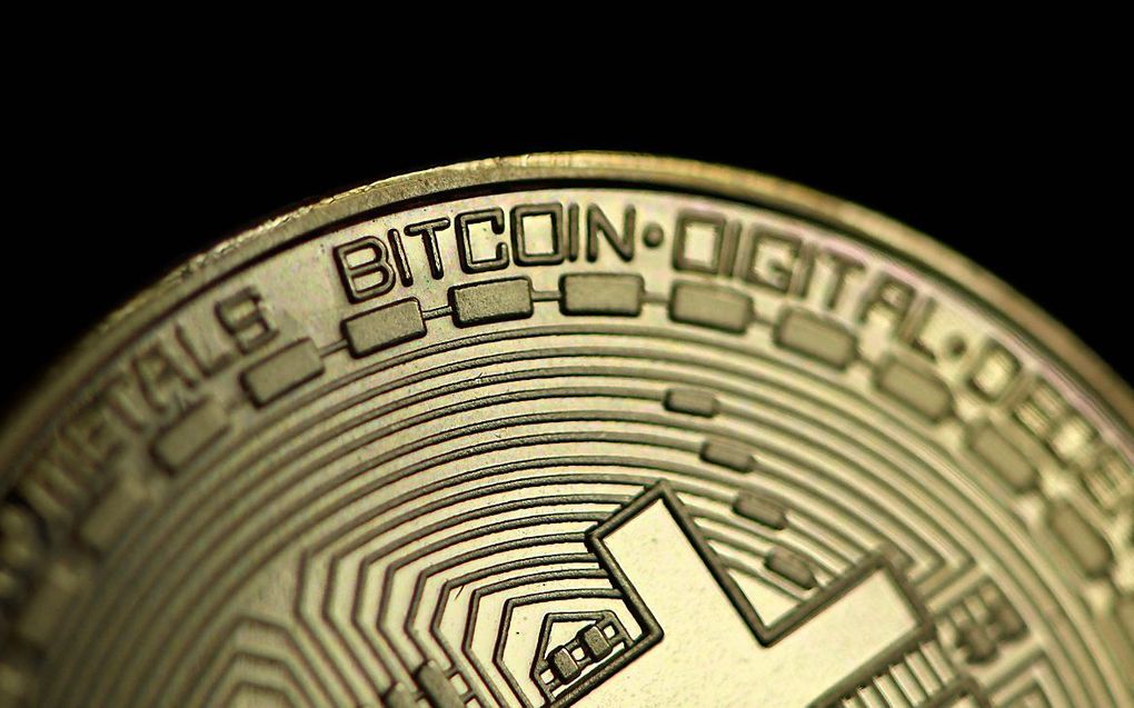 Afbeelding van de cryptomunt bitcoin. beeld AFP, Ina Fassbender