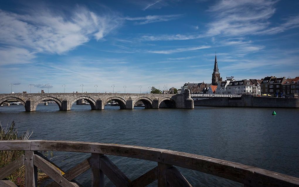 De Servaasbrug over de Maas, bij Maastricht. beeld ANP