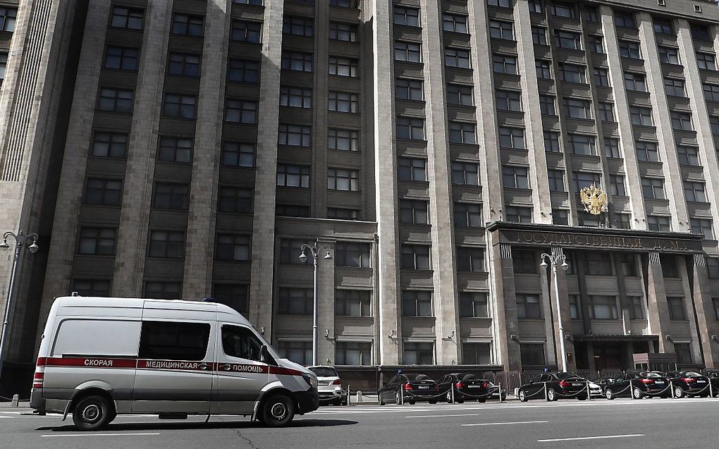 Het gebouw van het Russische parlement in Moskou. beeld EPA