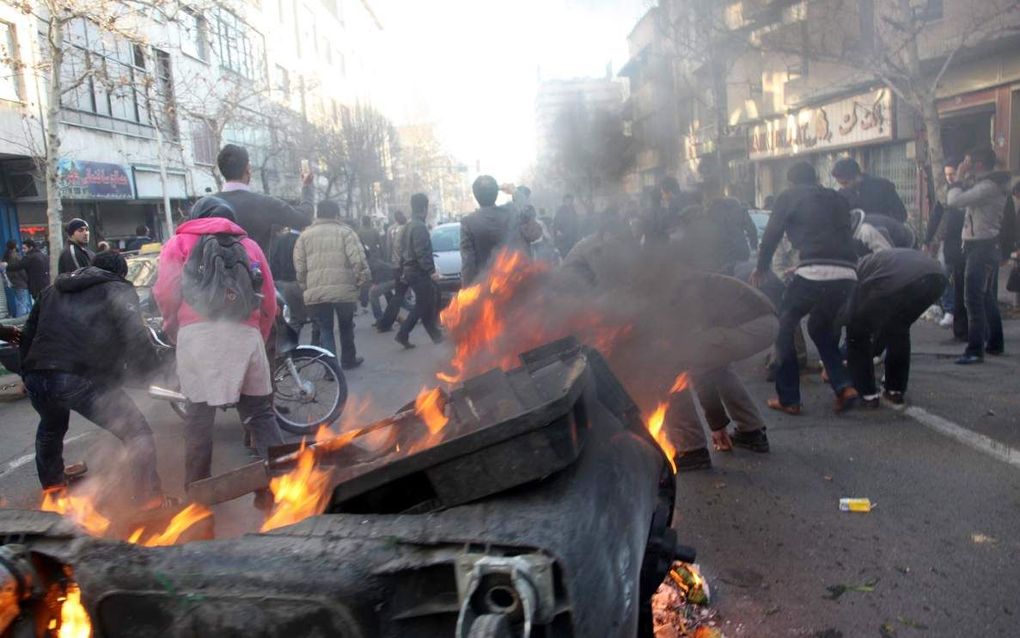 Rellen in Teheran. Foto EPA