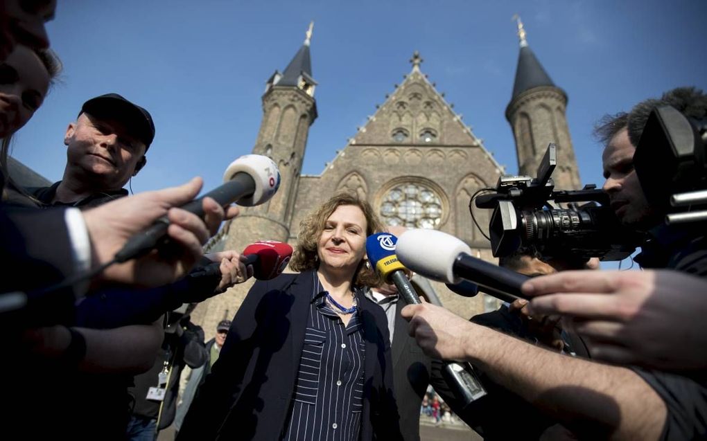 ”Om tot een gegrond oordeel over het politieke reilen en zeilen te kunnen komen, is het belangrijk dat burgers in de media geïnformeerd worden." Beeld ANP, Jerry Lampen