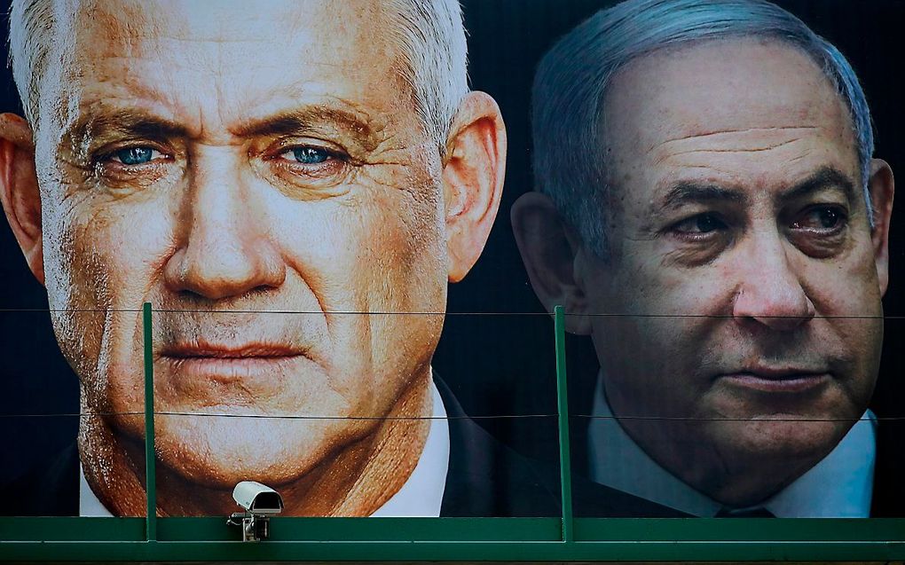 Gantz (l.) en Netanyahu. beeld AFP