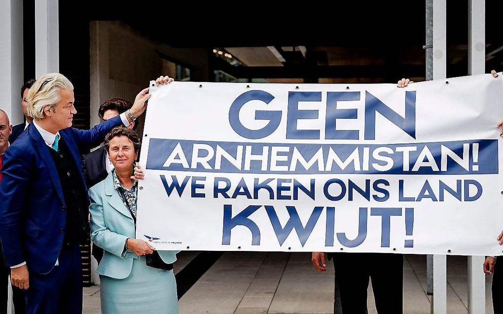 Actie tegen de benoeming van Ahmed Marcouch als nieuwe burgemeester van Arnhem. beeld ANP