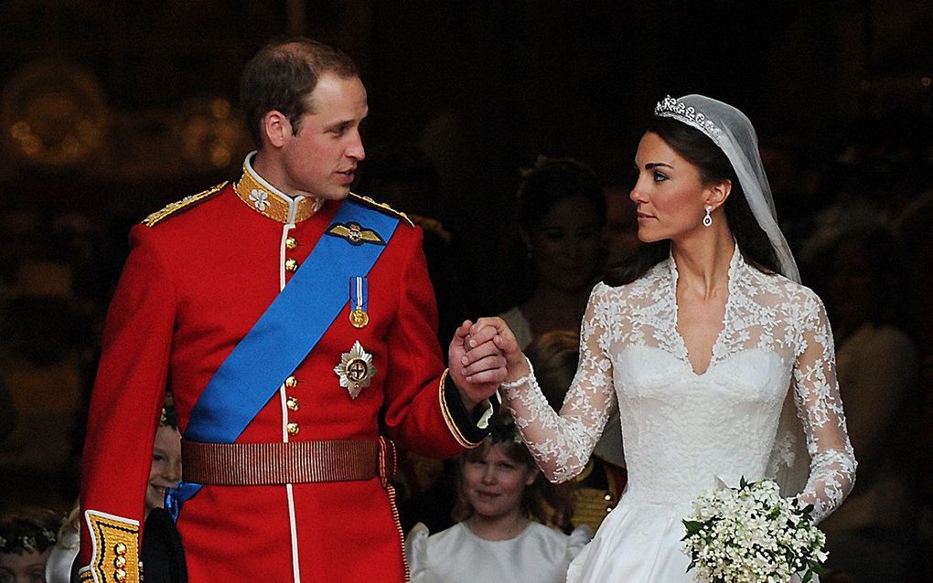 William en Catherine gaven elkaar op 29 april 2011 in het bijzijn van bijna tweeduizend gasten het jawoord in de Westminster Abbey in Londen. beeld AFP, Carl de Souza