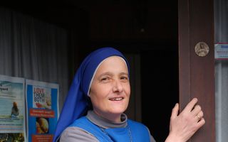 Zuster Sterre, non in een klooster in Limburg. Ze werkt met vrouwen die een abortus hebben ondergaan. beeld RD, Sjaak Verboom