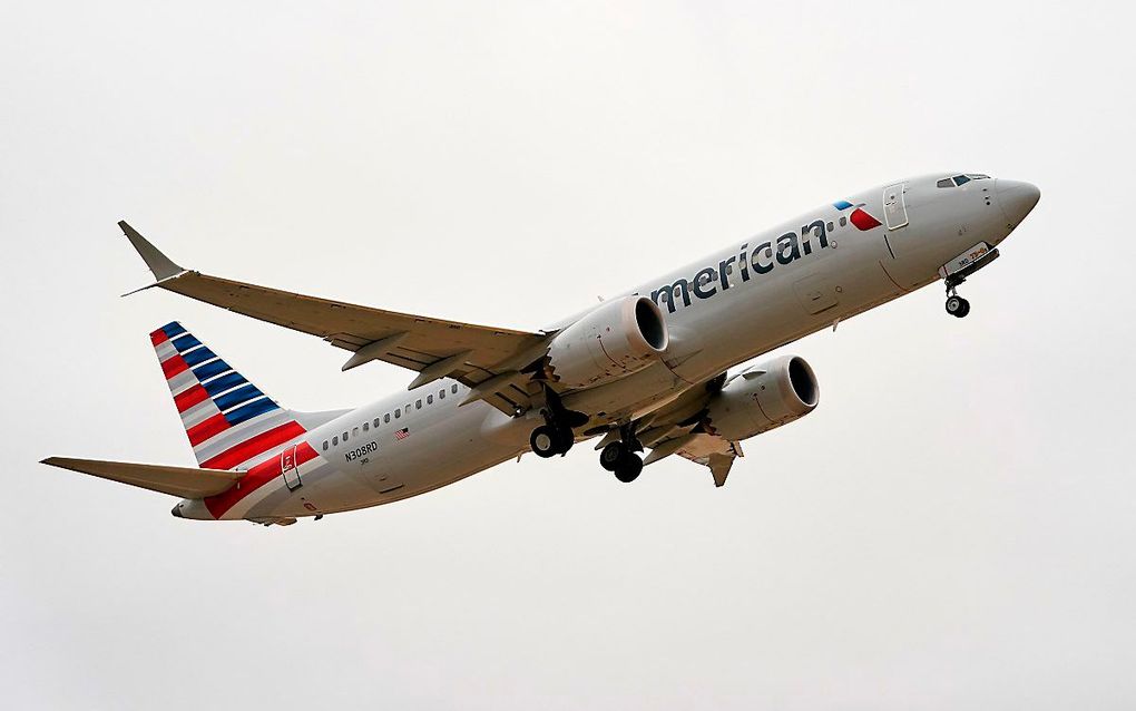 De vlucht van American Airlines tussen Dallas in Texas en Tulsa in Oklahoma kwam twee weken nadat de Amerikaanse luchtvaartautoriteit FAA toestemming gaf om weer te mogen vliegen met de 737 MAX. beeld AFP, Cooper Neill