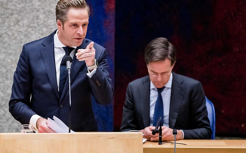 Minister De Jonge en premier Rutte tijdens het debat. beeld ANP, Bart Maat