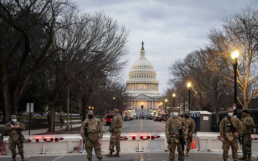 Beveiliging bij het Capitool. beeld AFP, ANDREW CABALLERO-REYNOLDS