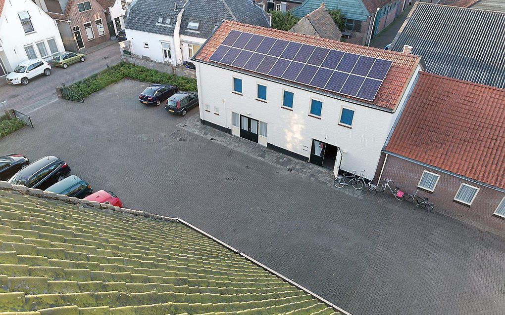 'Groene' kerk in Den Bommel. beeld Sjaak Verboom