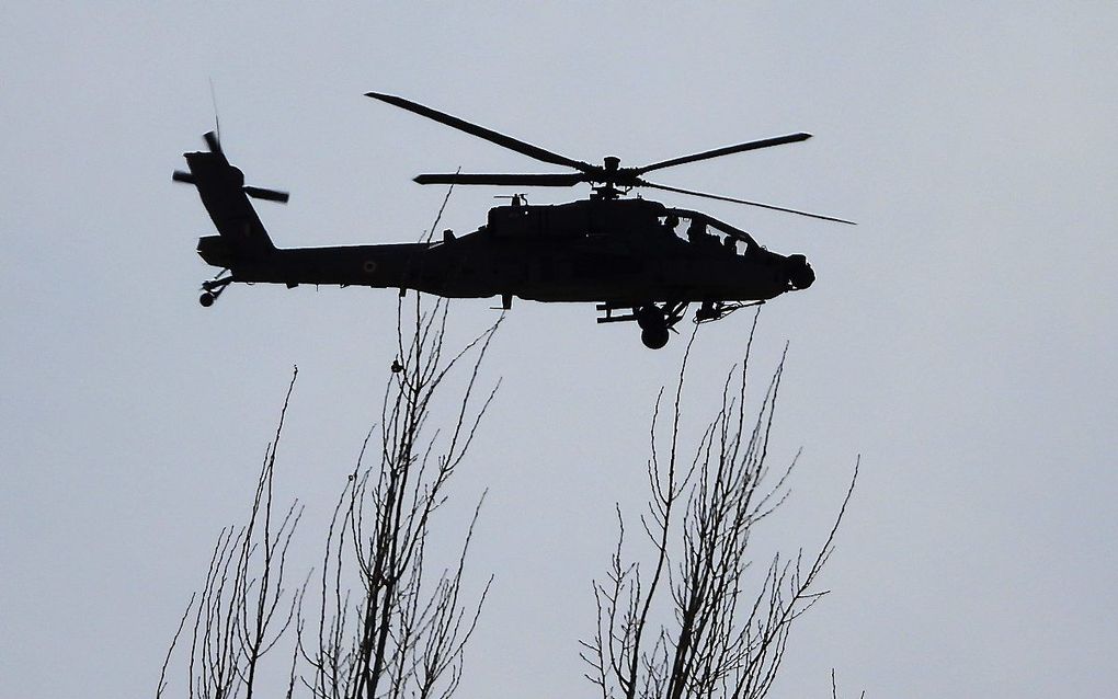 Een Indiase helikopter eerder deze maand in de buurt van de grens met China. beeld AFP