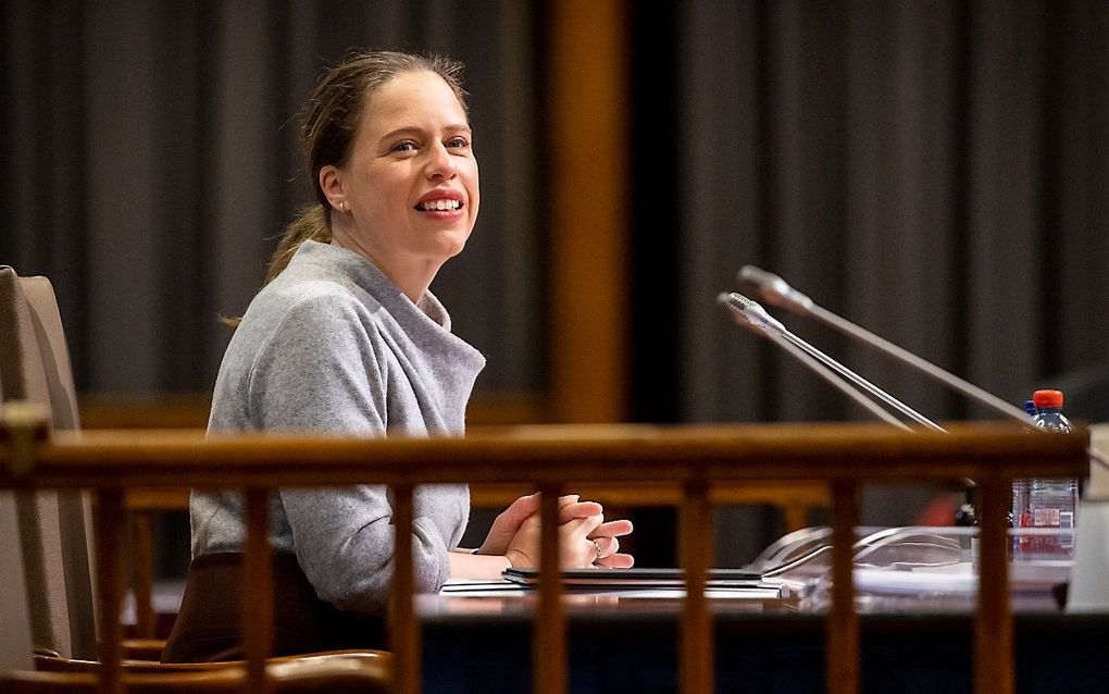 Carola Schouten, demissionair minister van Landbouw, Natuur en Voedselkwaliteit, tijdens een plenaire zitting. De Eerste Kamer behandelt haar stikstofwet. beeld ANP, Sem van der Wal