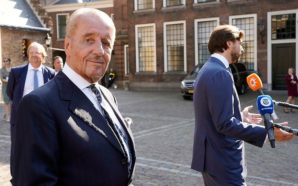 Theo Hiddema (l.) en Thierry Baudet op Prinsjesdag 2020. beeld ANP, LEX VAN LIESHOUT