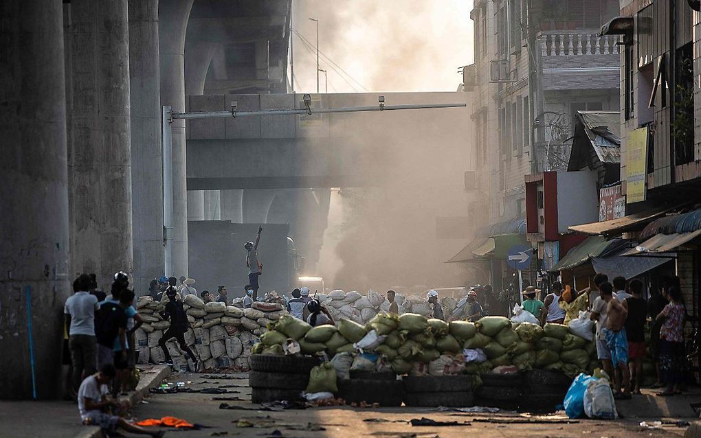 Demonstratie in Yangon, maandag. beeld AFP