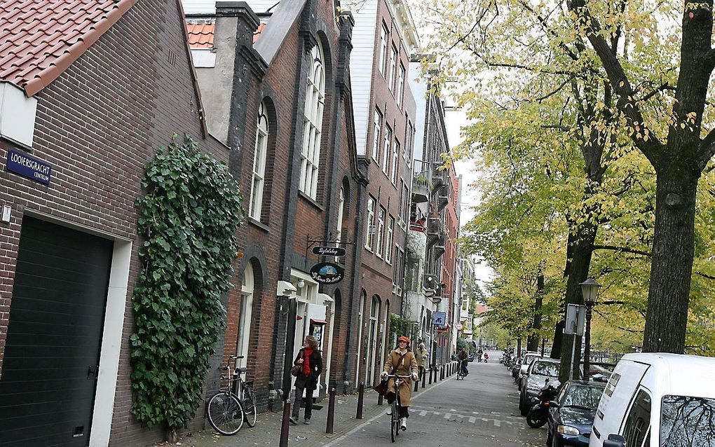 De evangelisatiedag van de Gereformeerde Gemeenten vond dit jaar plaats via een online-uitzending vanuit de evangelisatiepost Bij Simon de Looier in Amsterdam (foto). beeld RD, Anton Dommerholt