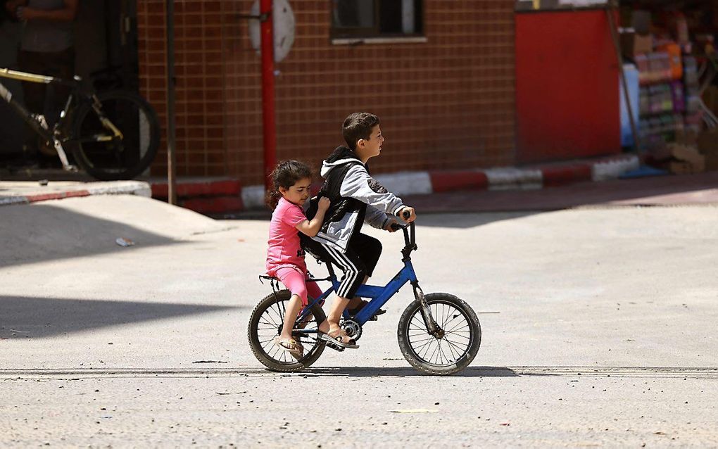 Het Europees Parlement wil dat EU-financiering van haatzaaiende Palestijnse schoolboekjes stopt. beeld AFP