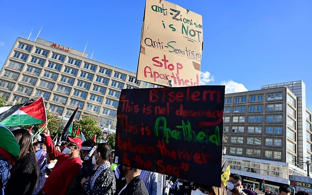 Pro-Palestijnse demonstranten in Berlijn, deze week. beeld AFP, John MacDougall