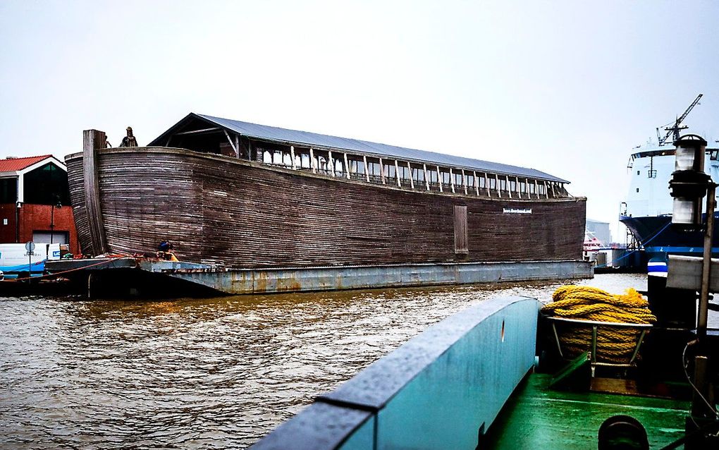 Replica van de Ark in Urk. beeld ANP, REMKO DE WAAL