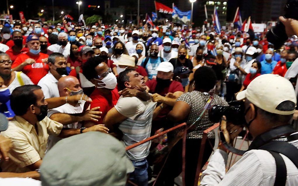 Protest in Cuba. beeld EPA, Ernesto Mastrascusa