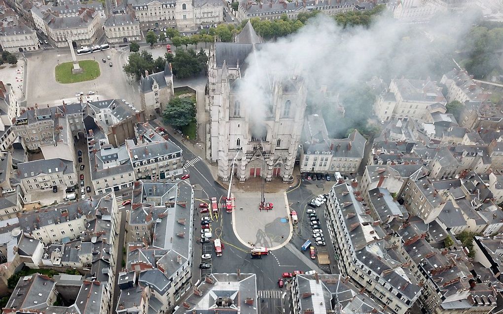 Brand in de kathedraal in Nantes in 2000. beeld SDIS / AFP