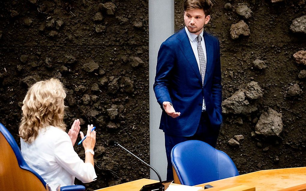 Gideon van Meijeren wordt aangesproken door Tweede Kamervoorzitter Vera Bergkamp tijdens een debat over agressie tegen en bedreiging van journalisten. beeld ANP, SEM VAN DER WAL