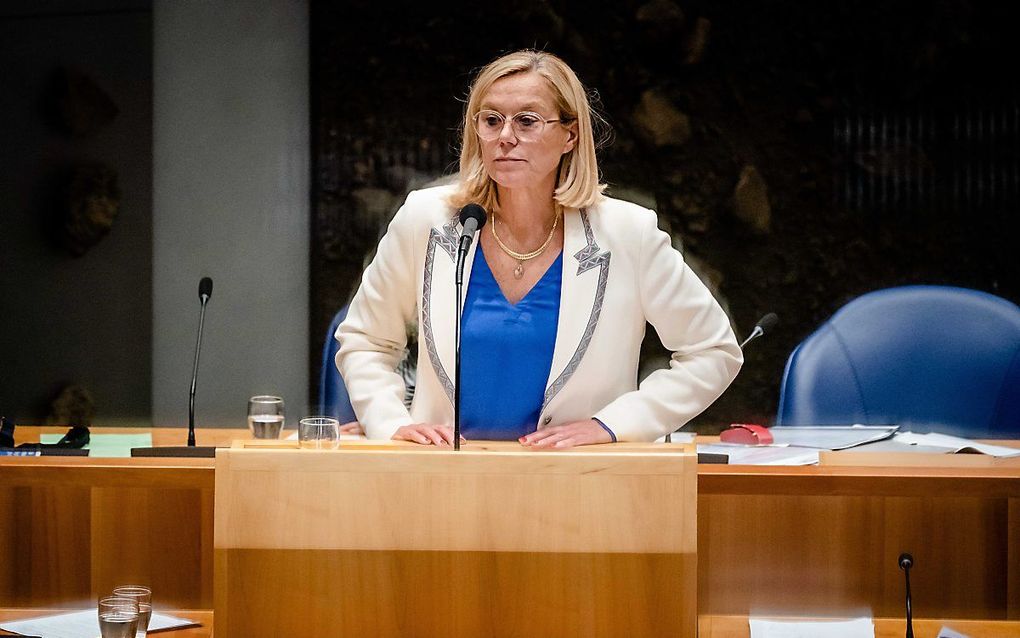 Demissionair Minister Sigrid Kaag van Buitenlandse Zaken (D66) tijdens het debat in de Tweede Kamer over de situatie in Afghanistan. beeld ANP BART MAAT