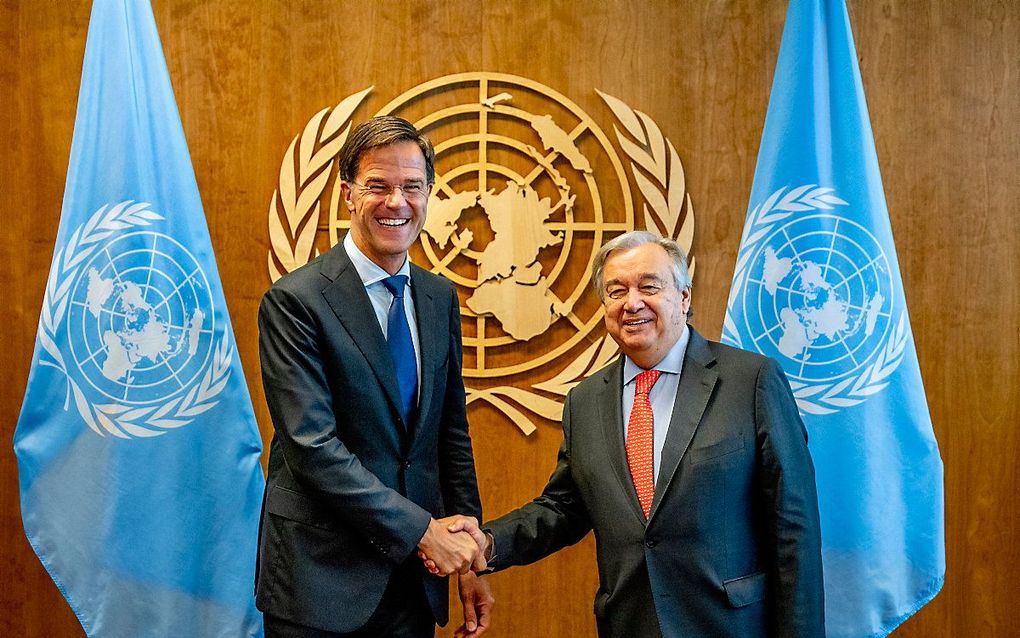 Premier Rutte (l.) in 2018 met VN-Secretaris Generaal Guterres. beeld ANP, Robin Utrecht