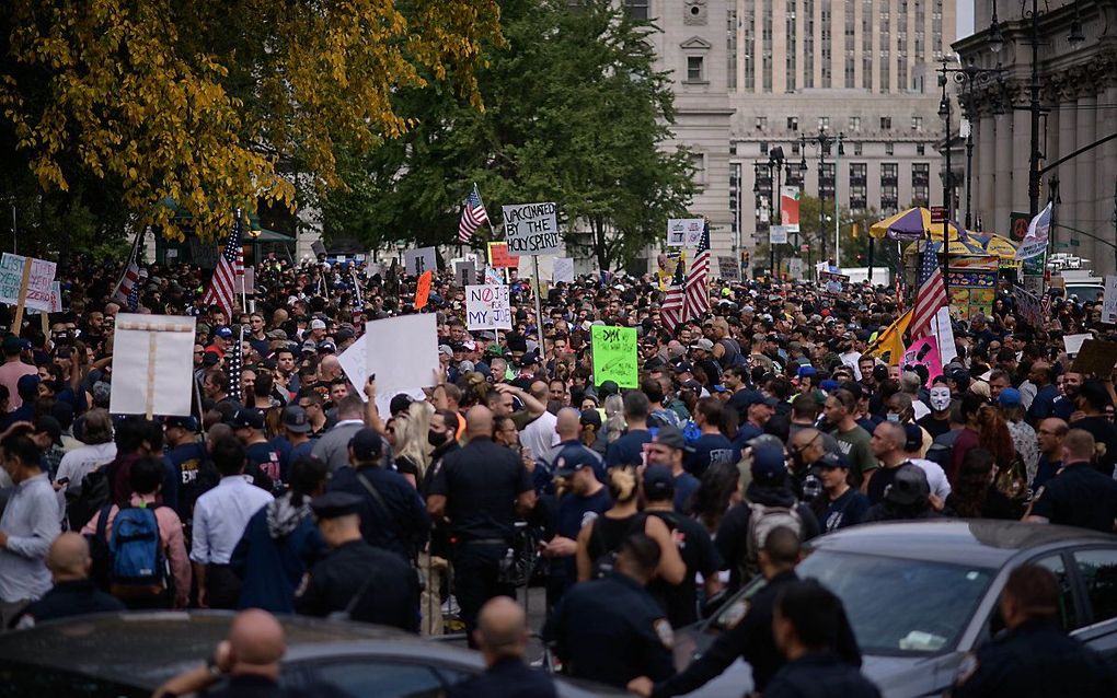 Protest tegen verplichte vaccinatie in New York. beeld AFP, Ed JONES