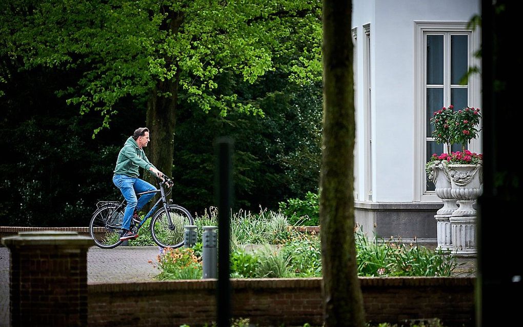 Demissionair premier Mark Rutte arriveert bij het Catshuis voor een coronaoverleg in mei 2021. beeld ANP, Phil Nijhuis