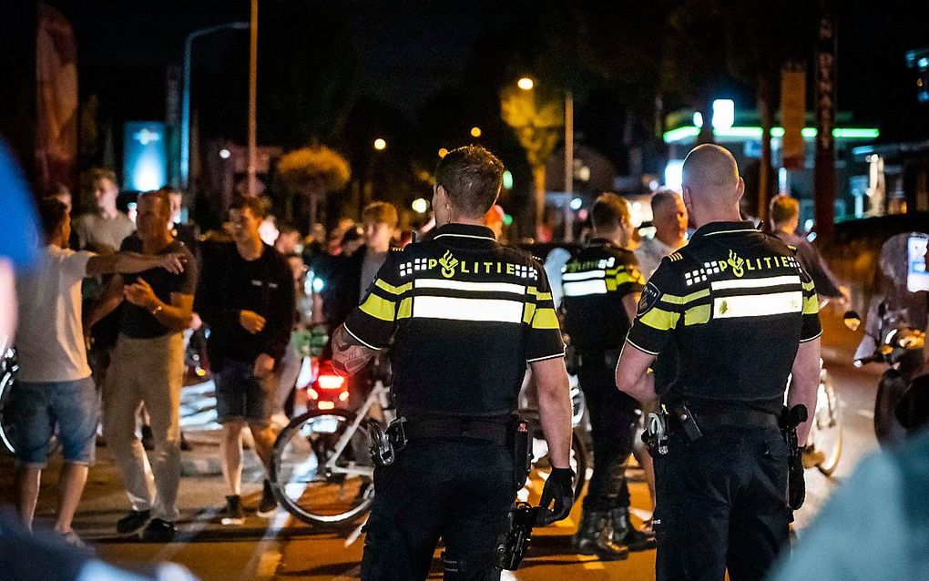 Eerdere demonstratie in augustus tegen de komst van vluchtelingen uit Afghanistan bij de noodopvanglocatie in legerplaats Harskamp. beeld ANP, PERSBUREAU HEITINK