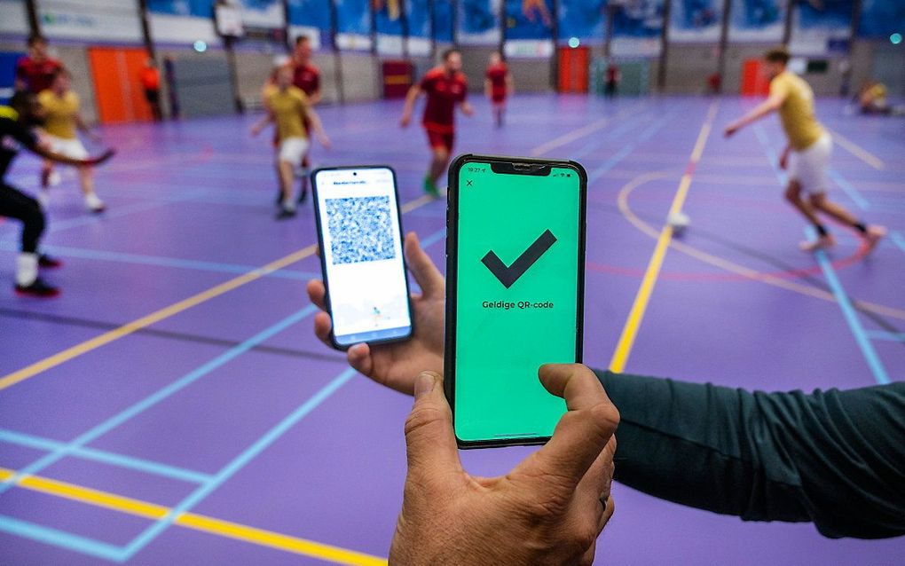 Een QR-code in een sporthal. beeld ANP, Evert Elzinga