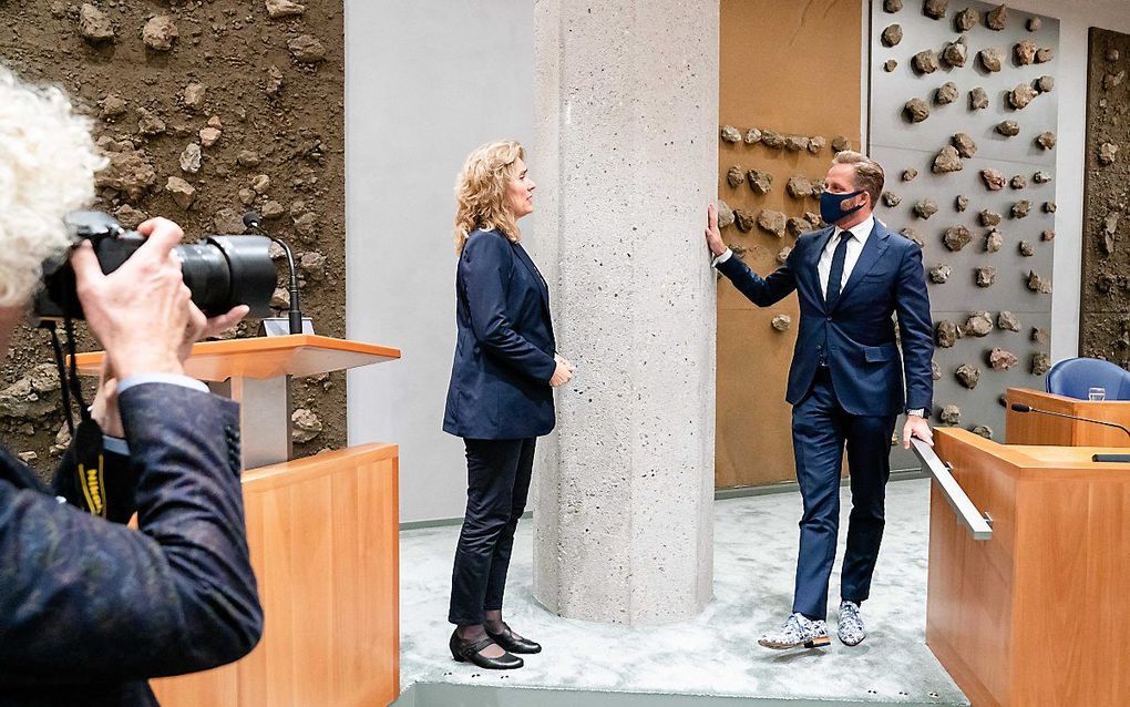 Kamervoorzitter Bergkamp en minister De Jonge. beeld ANP, Bart Maat