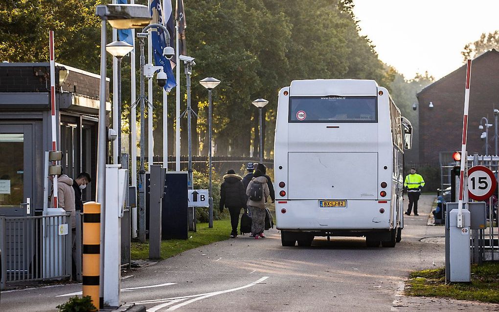 Exterieur van de centrale noodopvang voor asielzoekers in Ter Apel. beeld ANP VINCENT JANNINK