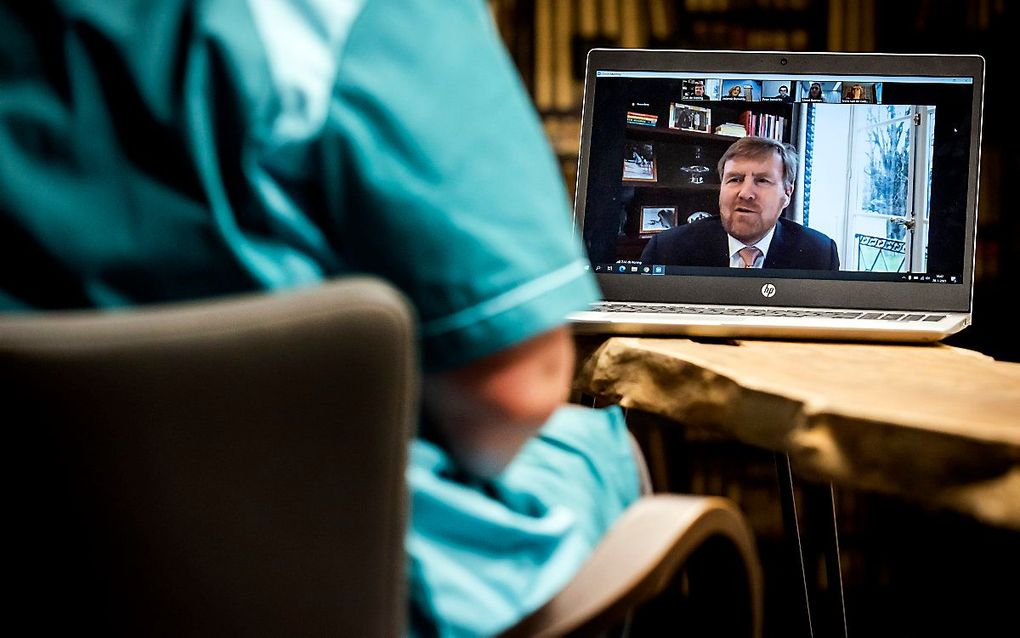 Eerder was de vorst te veel, nu is hij te weinig zichtbaar. Niks doet hij goed. beeld ANP, Koen van Weel