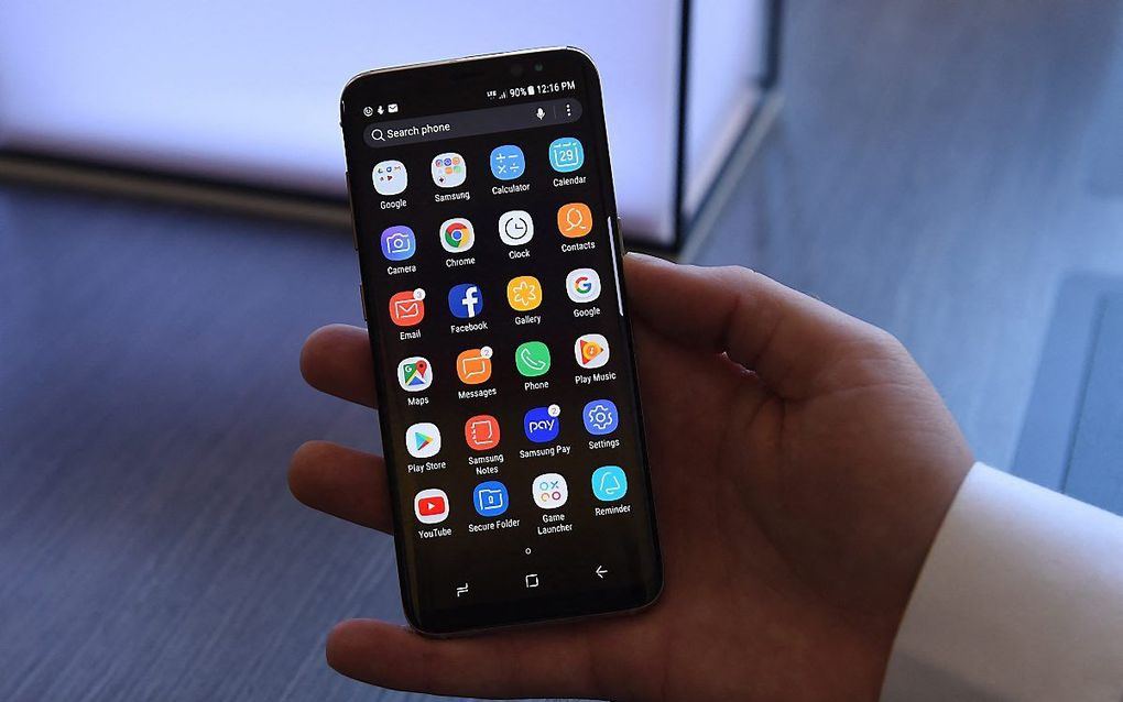 De nieuwe app werkt nog niet naar behoren op de Samsung Galaxy S8 en S9.  beeld AFP, Timothy A. Clary