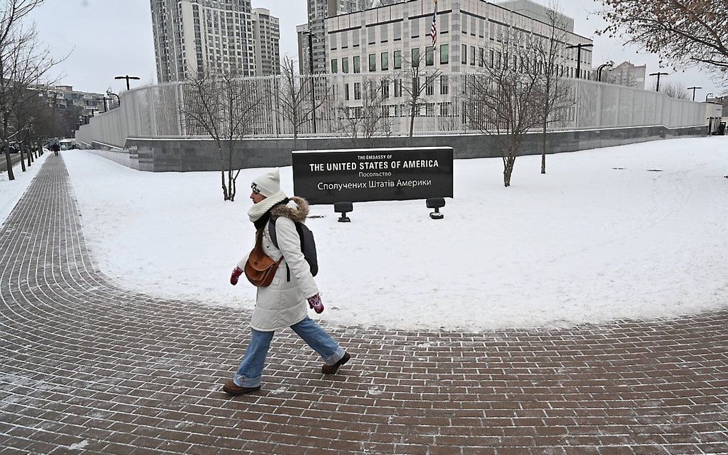 Ambassade van Amerika in Kiev. beeld AFP, Sergei Supinsky