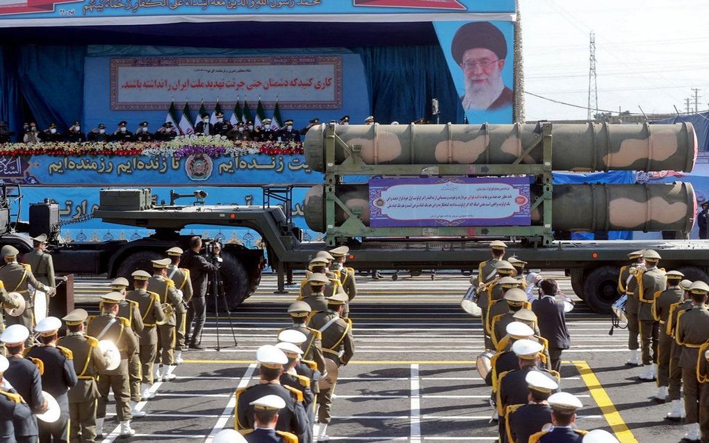 Iraanse militaire parade in Teheran. beeld AFP