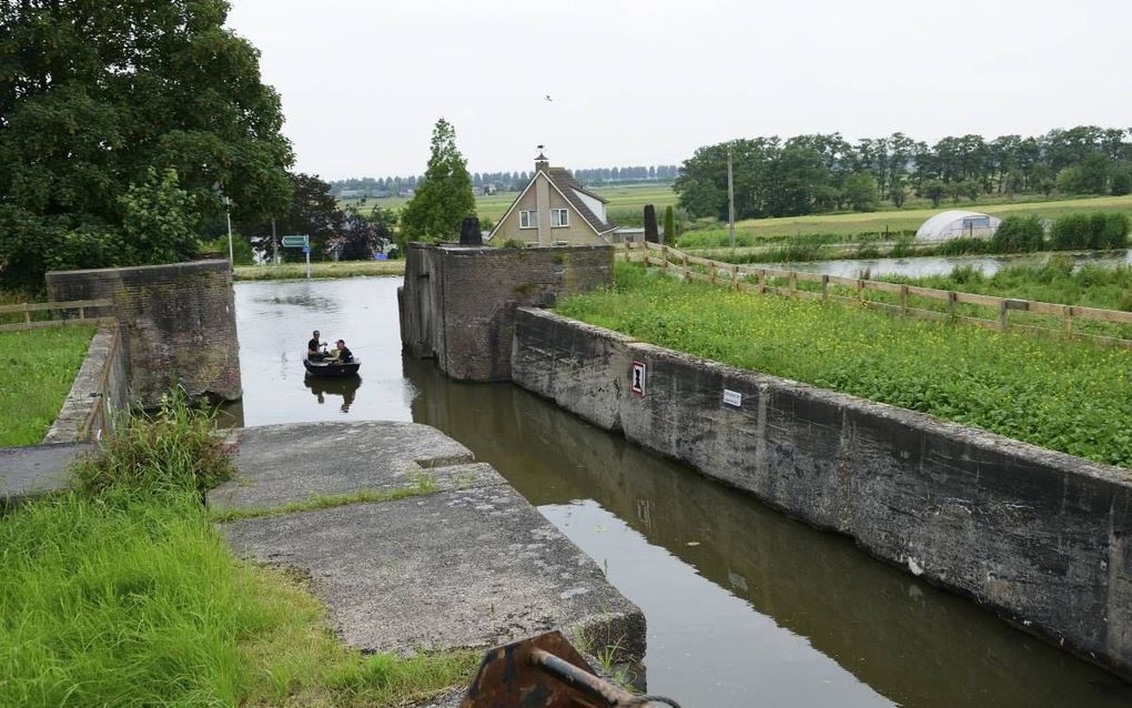 De Snelle Sluis in Moordrecht-Oost. De historische vereniging in deze plaats voert actie tegen de voorgenomen sloop van het waterkundig erfgoed door het Hoogheemraadschap Schieland. beeld Henk van Kerkhof