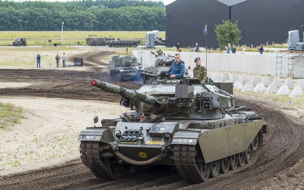 De nieuwe tankarena bij het Nationaal Militair Museum wordt zaterdag geopend. beeld Ruud van der Graaf