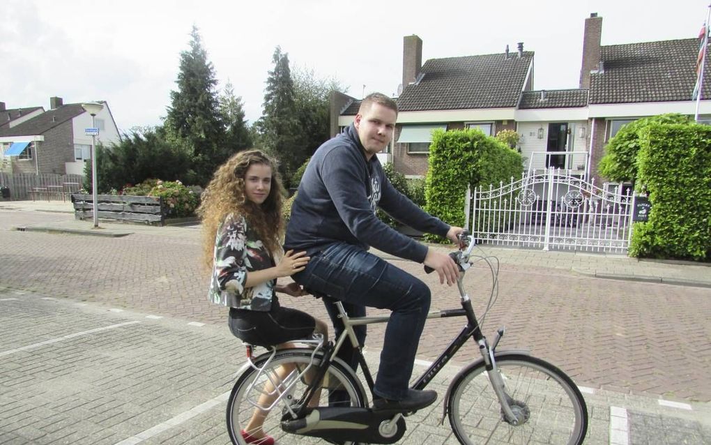 De tweeling Hans en Berteke van Dorsten. beeld fam. Van Dorsten