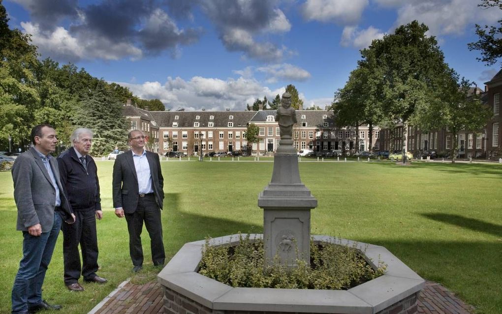 ZEIST. De evangelische broedergemeente in Zeist heeft de renovatie van haar panden afgerond. 48 panden zijn rijksmonument. De opknapbeurt kostte twee miljoen euro. beeld RD, Henk Visscher