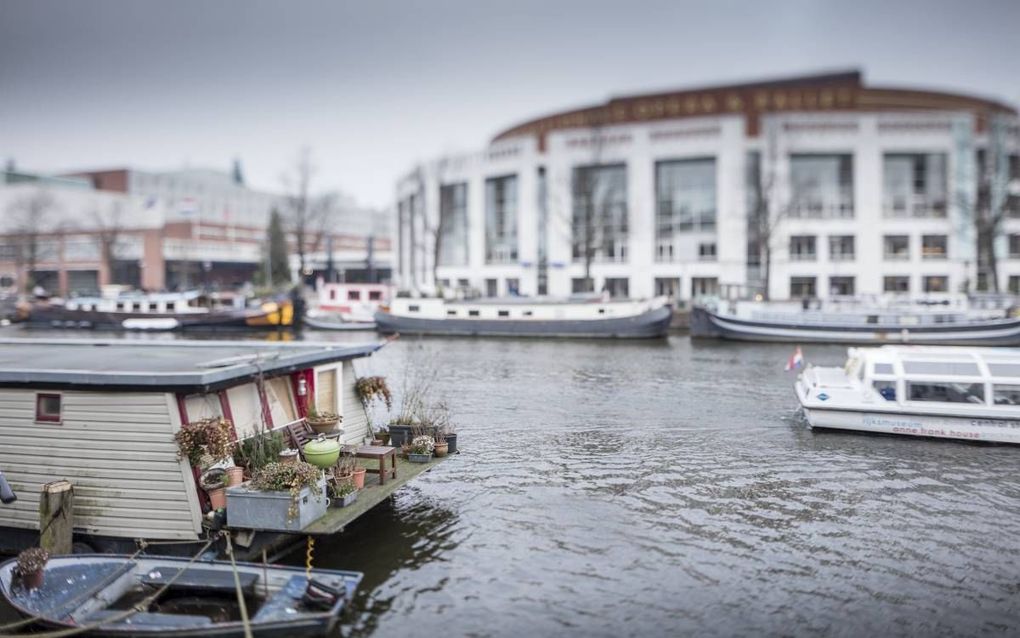 Blik op de Stopera in Amsterdam. beeld Sjaak Verboom