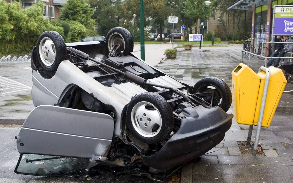 BILTHOVEN. Een ernstig, dodelijk ongeval met een brommobiel in Zeewolde, waarbij een meisje van 12 jaar om het leven kwam, roept vragen op over de veiligheid van de voertuigen.  beeld ANP, Koen Suyk