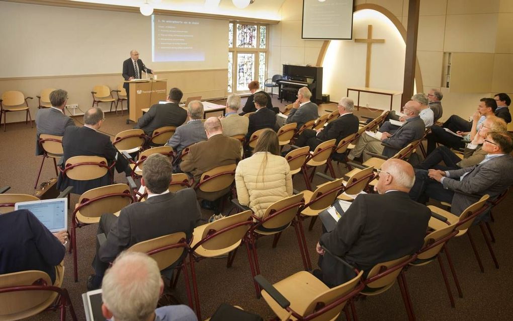 KAMPEN. Het kerkrechtcongres aan de Theologische Universiteit in Kampen. beeld RD, Henk Visscher