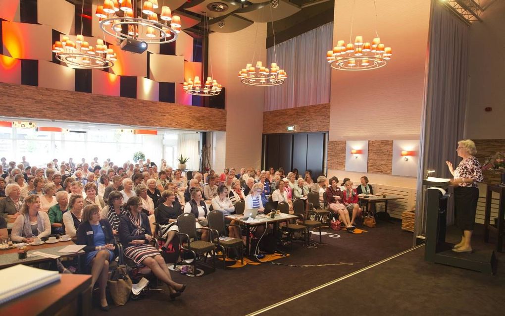 Algemene ledenvergadering van de vrouwenbond in De Aker, voorafgaand aan het symposium. beeld RD, Henk Visscher