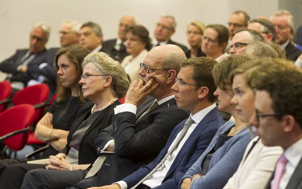 APELDOORN. Ter gelegenheid van het afscheid van Wim Kranendonk (m.) als hoofdredacteur van het Reformatorisch Dagblad vond gisteren in Apeldoorn een symposium plaats over evangelicals in de Verenigde Staten. beeld RD, Anton Dommerholt