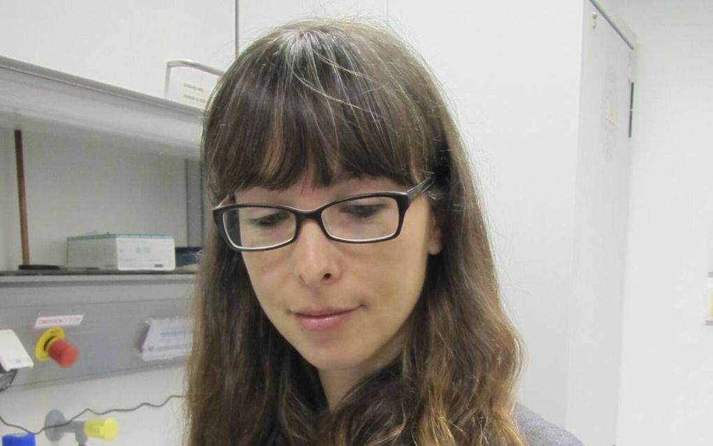 Marjon de Vos, onderzoeker erfelijkheidsleer bij Wageningen University & Research, in haar laboratorium. beeld WUR