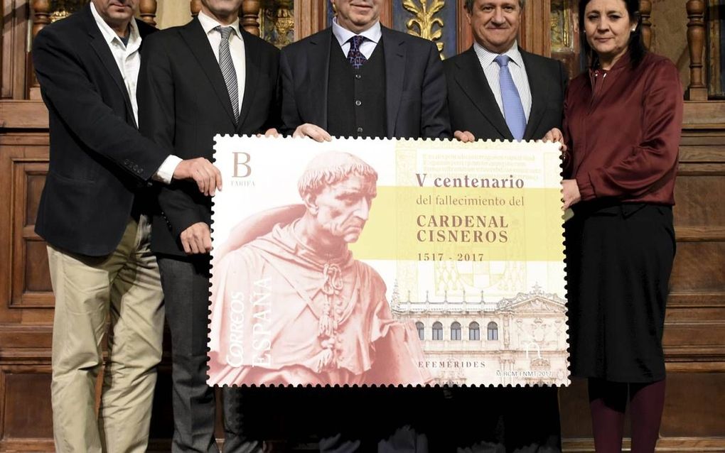 In de Spaanse stad Alcalá werd dit voorjaar een postzegel ter gelegenheid van de 500e sterfdag van Cisneros gepresenteerd.  beeld Correos, Madrid