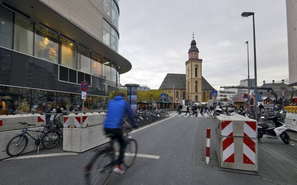 De St. Catharinakerk in Frankfurt am Main.  beeld EPA, Mauritz Antin