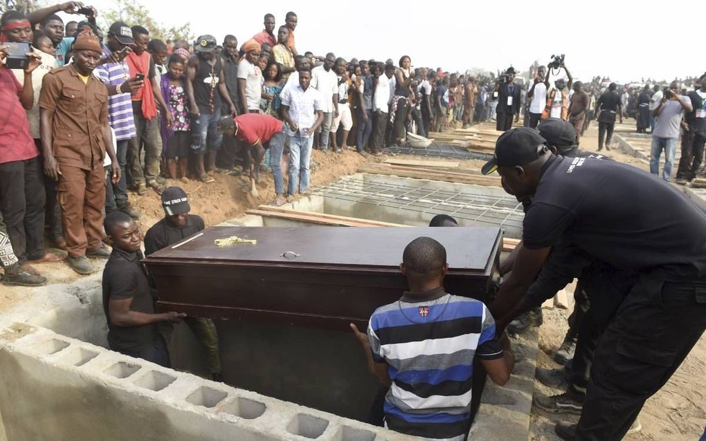 Begrafenis van 73 slachtoffers van geweld door Fulaniherders in Nigeria, begin januar. beeld AFP, Pius Utomi Ekpei