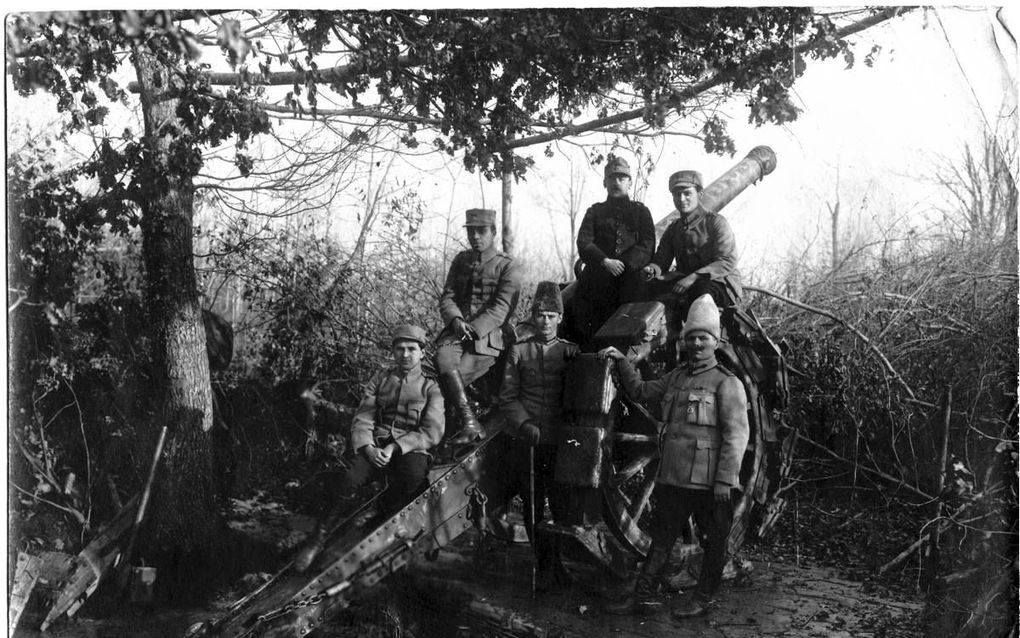 Roemeense soldaten in hun stellingen. De deelname aan de Eerste Wereldoorlog had grote gevolgen voor Roemenië. beeld Huis Doorn